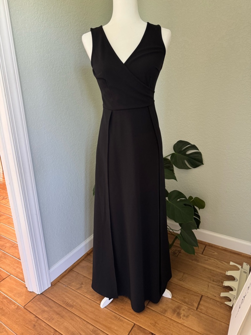 Muse Black Sleeveless V-Neck Maxi Dress